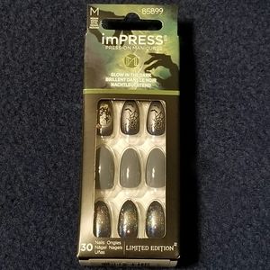 imPRESS Limited Edition Press On Nails